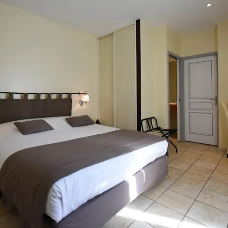 Restaurant Logis Le Relais Du Vivarais 2* Viviers