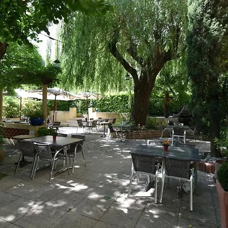 Restaurant Logis Le Relais Du Vivarais Hotel Viviers