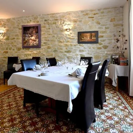Restaurant Logis Le Relais Du Vivarais Viviers