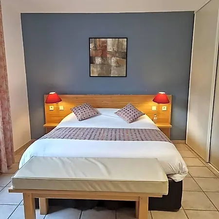 Restaurant Logis Le Relais Du Vivarais Hotel 2*