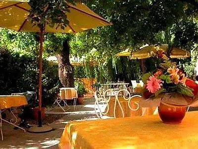 Restaurant Logis Le Relais Du Vivarais 2* Viviers