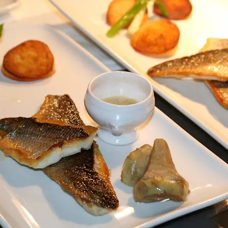 Restaurant Logis Le Relais Du Vivarais Hotel 2*