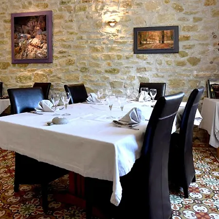 Hotel Le Relais Du Vivarais 2*